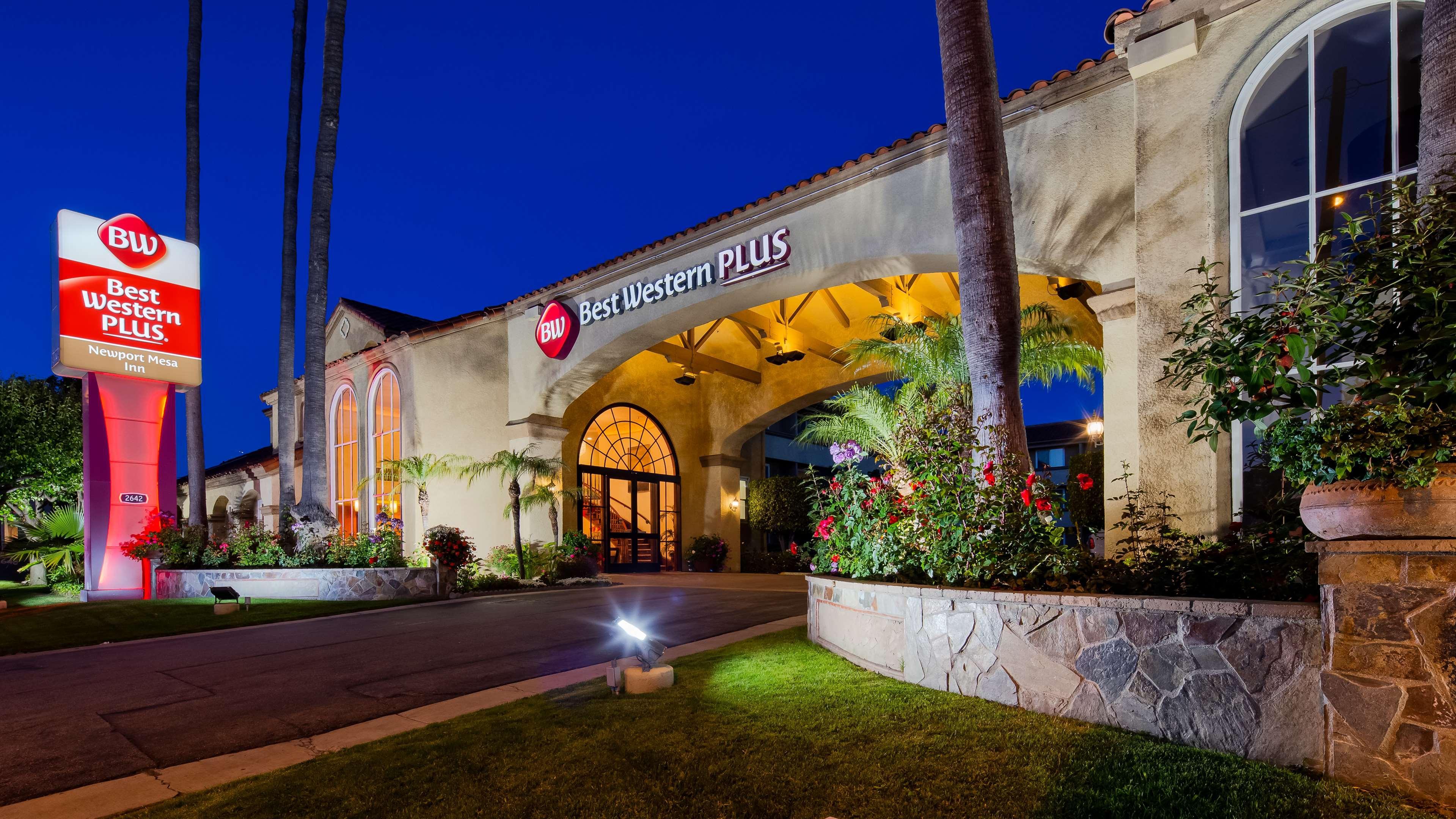 Best Western Plus Newport Mesa Inn Коста Меса Экстерьер фото