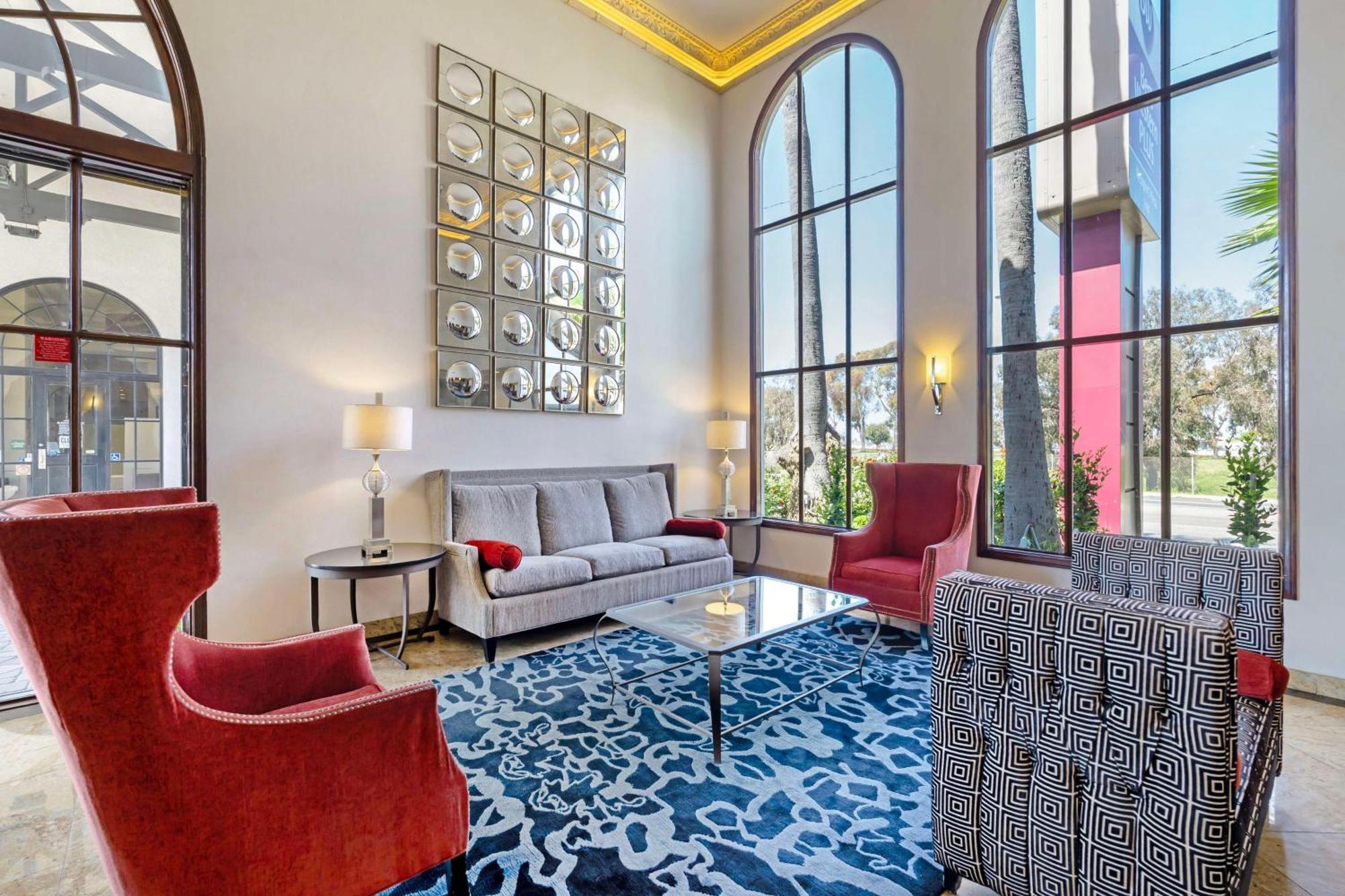 Best Western Plus Newport Mesa Inn Коста Меса Экстерьер фото